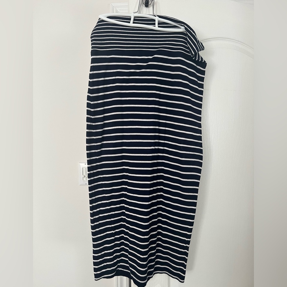 Max Studio Navy and White Striped Pencil Skirt